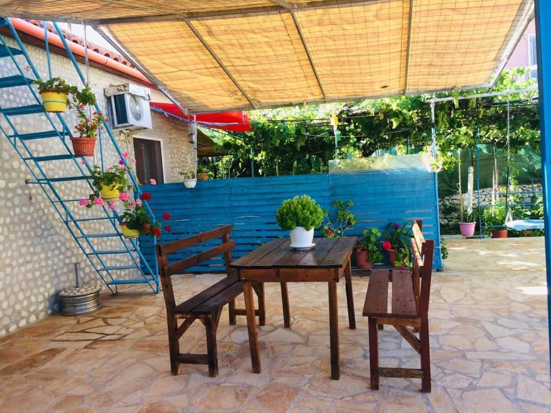 Hotel Relaxation Place Himarë Exterior foto